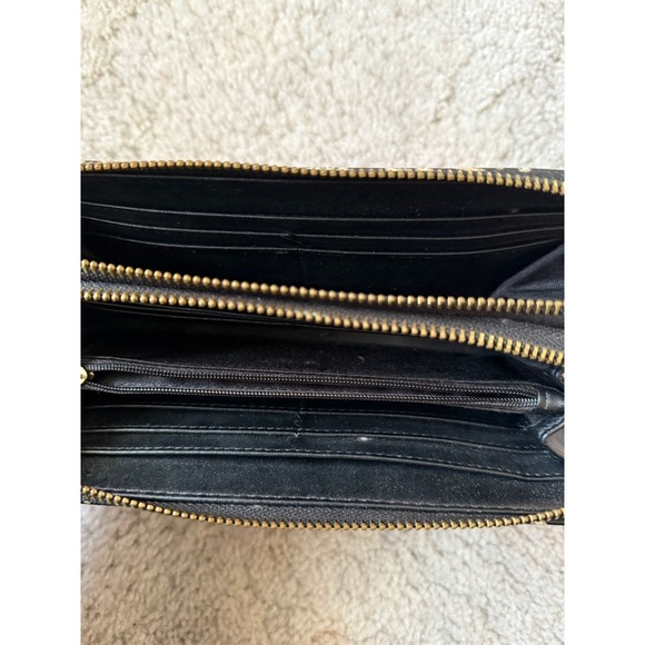 Floral Wristlet Wallet, Double Zip Around Clutch, Black - Picture 5 of 7